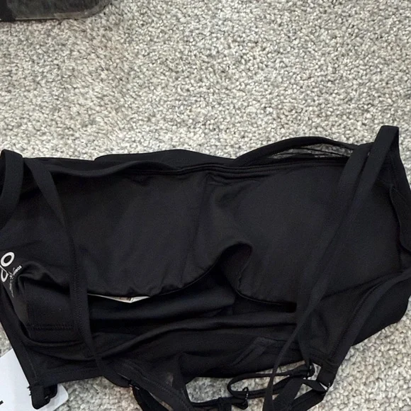 NWT ALO Yoga Black Sports Bra - Picture 5 of 5
